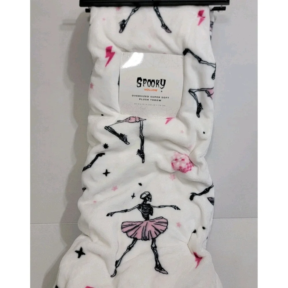 Halloween Skeleton Ballerina Dancing Plush Throw Blanket Plush Pink White 60x70‎